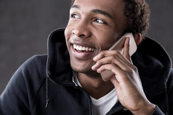 Afro-amerikai ember telefon — Stock Fotó