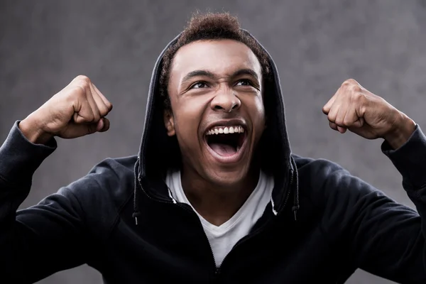 Křičí afroamerické muže portrét — Stock fotografie