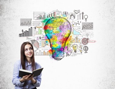 Ampul ile kitap ve başlangıç kroki ile Kız