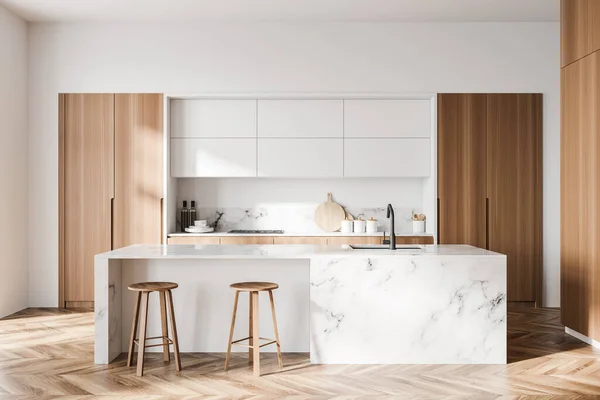 Interior Cozinha Moderna Com Paredes Brancas Piso Madeira Bar Mármore — Fotografia de Stock