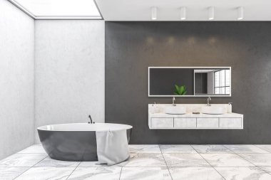 Siyah ve beyaz duvarlar, minimalist banyo tasarımı, aynalı iki beyaz lavabo, havlulu küvet, döşemeli döşeme. Tavandaki pencere, 3 boyutlu, kimseyi yansıtmıyor