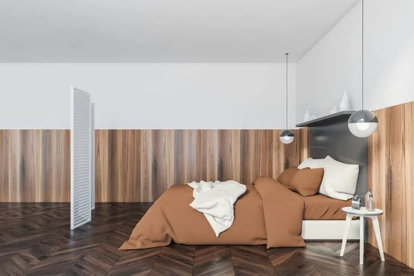 Quarto Madeira Branco Cama Castanha Com Roupa Cama Piso Parquet — Fotografia de Stock