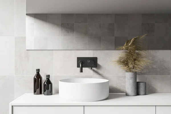 Großaufnahme Eines Runden Waschbeckens Modernen Badezimmer Mit Weißen Wänden Und — Stockfoto