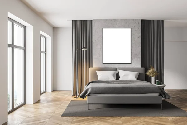 Beyaz Beton Duvarlı Modern Yatak Odasının Içi Ahşap Zemin Üzerinde — Stok fotoğraf