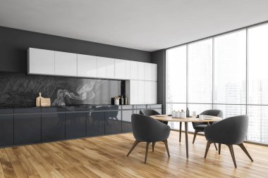 Siyah beyaz mutfak, dört sandalye ve yemek masası yan görüş, pencere ve parke zemin. Mobilyalı modern minimalist mutfak, 3 boyutlu, insan yok.