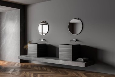 Gri ve mermer duvarlı şık bir banyonun köşesi, ahşap zemin ve aynalı iki kare lavabo. 3d oluşturma
