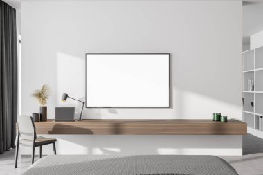 Beyaz duvarları, beton zemini, tahta bilgisayar masası, kitaplığı ve yatay maketi olan şık bir ofis. 3d oluşturma