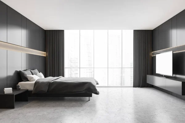 暗いベッド テレビセット 大理石の床とカーテン 都市の景色を望む窓付きの黒と白のベッドルーム ミニマリストの寝室3Dレンダリングなし — ストック写真