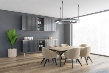 Klozetli, bulaşıklı gri oturma odası, pencerenin yanında bej sandalyeli masa, yan manzara, parke zemin. Açık uzay yemek odası 3D, kimseyi görüntülemez.