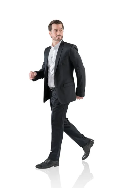 Przystojny Biznesmen Idzie Spacer Biznesmen Nosi Elegancki Czarny Garnitur Odizolowany — Zdjęcie stockowe