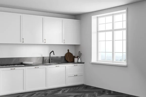Beyaz Minimalist Mutfak Seti Aletler Raflar Yan Görüş Pencerenin Yanındaki — Stok fotoğraf