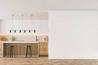 Beyaz ve ahşap mutfak odasındaki iki bar sandalyesi ve parke zemini olan fotokopi odası. Mutfak açık uzay odası, ahşap mobilyalar, 3 boyutlu, kimseyi yansıtmayan.