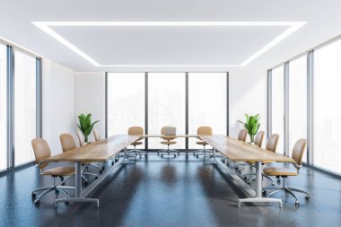 Beyaz ve gri ofis toplantı odası ahşap U şeklinde masası, deri sandalyeleri ve pencereleri var. Ahşap minimalist mobilya ve bitkiler, gri zemin. 3D görüntüleme, insan yok