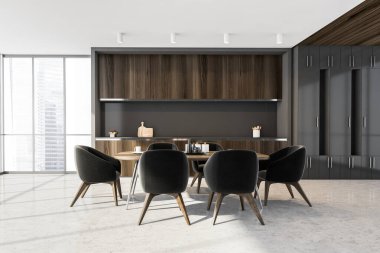 Gökdelenlerde şehir manzaralı gri yemek odası. Tabak ve altı sandalyeli yemek masası. Mutfak raflı, 3 boyutlu, insan içermeyen.