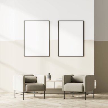 Parlak İskandinav bekleme odasının içinde beyaz duvarda iki boş poster ve meşe ağacından parke zeminde bej koltuk. Çağdaş konforlu daire tasarımı. Model yap. 3d oluşturma