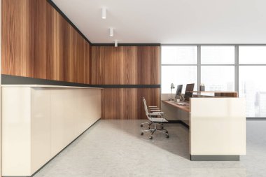 İş binasında beyaz ve ahşap kabul odası, mermer zeminde bilgisayarlı ofis masası, yan görüş, iki koltuk. Şehir görünümlü panoramik pencereler, 3B görüntüleme