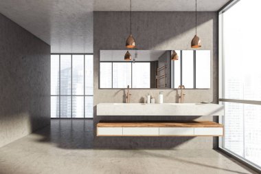 Lavabolarla banyo yapmak ve büyük aynada lambalar, gri beton zemin ve panoramik pencere şehir manzarası ve güneş ışığı, minimalist mobilyalı gri modern oda, 3D görüntüleme