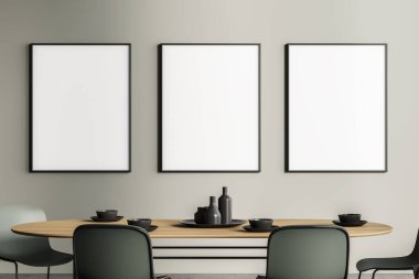 Modern yemek odasının içinde koyu yeşil sandalyeler ve ahşap tabaklar var. Üç model pankart çerçeve alanı üst üste 3B oluşturma