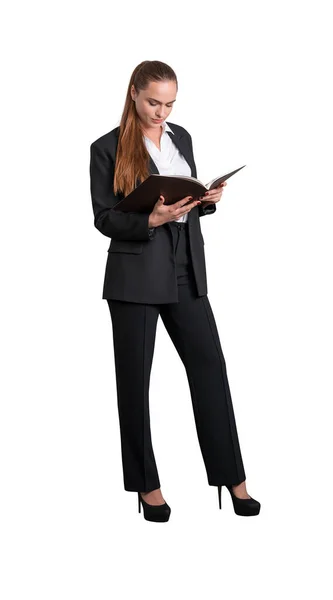 Attraktiv Affärskvinna Formell Kostym Håller Och Tittar Planerare Anteckningsbok Eller — Stockfoto