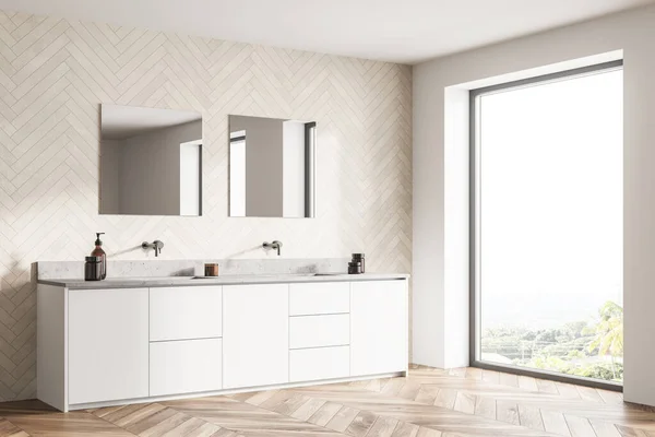 Espaçoso Interior Design Banheiro Moderno Tons Madeira Dupla Pia Vaidade — Fotografia de Stock