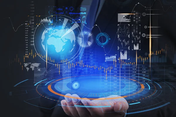 Человек Руководит Статистикой Фондового Рынка Синей Оранжевой Голограммой Подсвечниками Информацией — стоковое фото