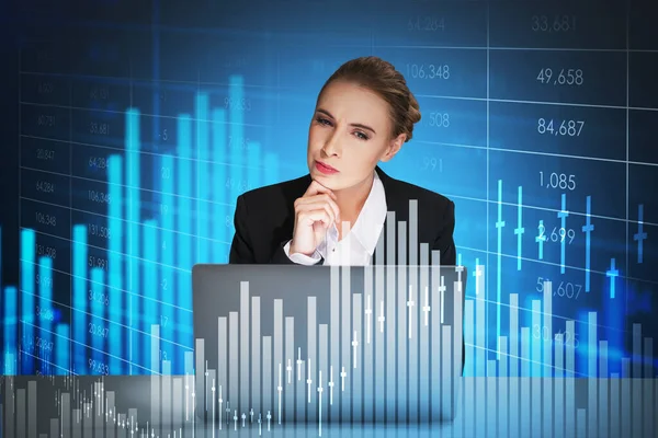 Attractive Thoughtful Business Woman Stock Trader Analyzing Stock Graph Chart — Stock Photo, Image