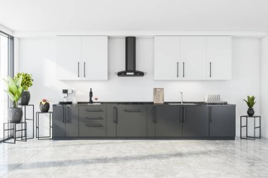 İç dizaynı beyaz ve gri modüler mutfak dolabı, beyaz duvar ve tavan. Çiçek panoramik pencerede ve köşede duruyor. Döşeme döşemesi. 3d rendreing