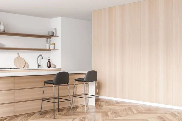 Ecke Der Modernen Küche Mit Holzwand Parkett Tisch Und Zwei — Stockfoto