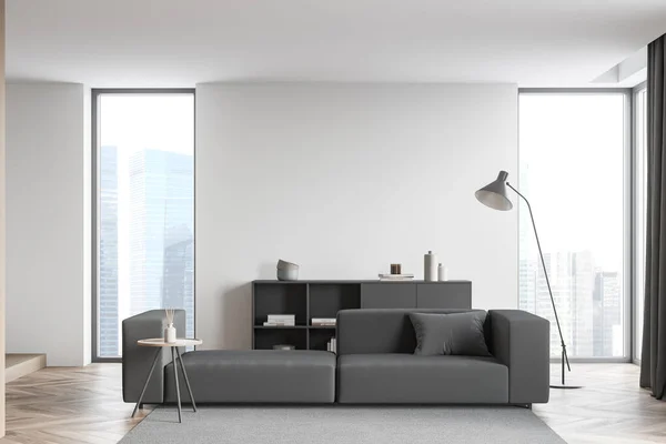 Wohnzimmereinrichtung Mit Leerer Weißer Wand Bequemer Grauer Couch Teppich Panoramafenster — Stockfoto