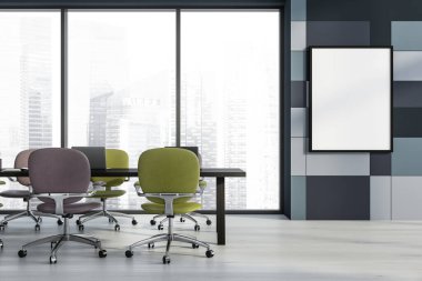 Konferans odasının iç kısmının mavi kiremit duvarında yeşil ve menekşe ofis sandalyeleri, bir masa, panoramik bir manzara ve parke tarzı zemin var. Model yap. Modern tasarım konsepti. 3d oluşturma