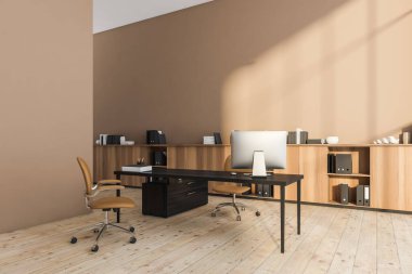 İçi bej bir ofis masası, iki tekerlekli sandalye, bir büfe ve geniş ahşap döşeme. Modern yönetici ofis tasarımı kavramı. Köşe manzarası. 3d oluşturma