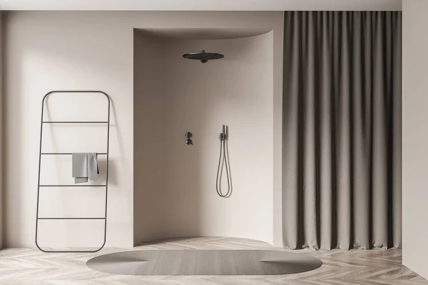 Fechar Vista Sobre Interior Banheiro Brilhante Com Chuveiro Toalha Tapete — Fotografia de Stock