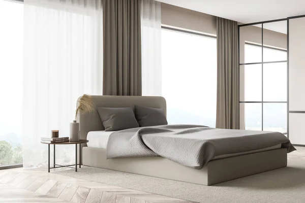 Ecke Des Modernen Beigen Schlafzimmers Mit Bodentiefen Fenstern Einem Schwarzen — Stockfoto