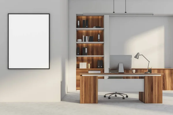 Luminoso Interno Dell Ufficio Con Poster Bianco Vuoto Desktop Poltrone — Foto Stock