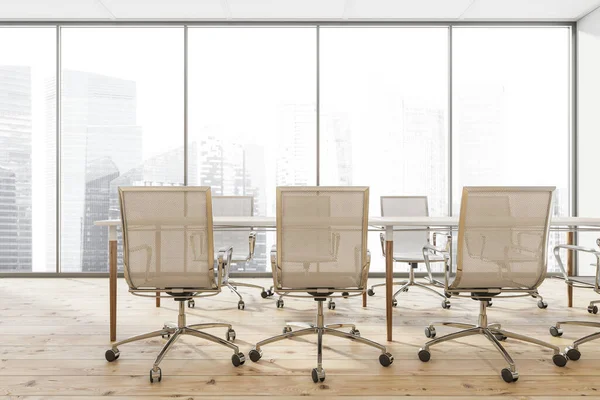 Interior Sala Reuniones Panorámica Con Una Breve Mesa Discusión Blanca — Foto de Stock