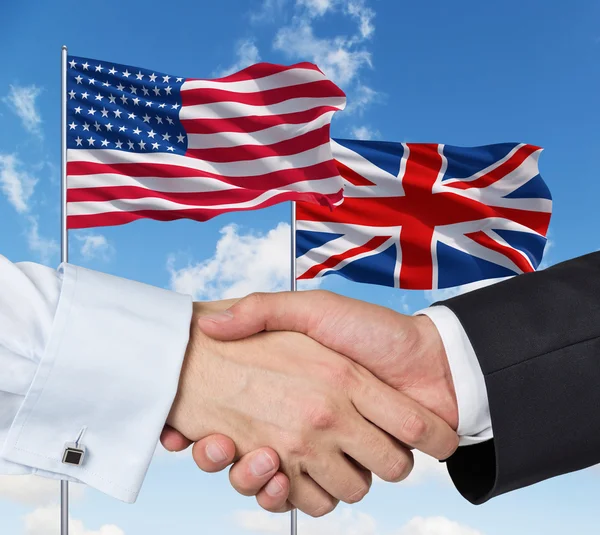 Brittiska och amerikanska flaggor — Stockfoto