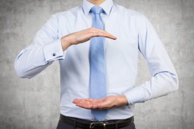 işadamı holding görünmeyen nesneler