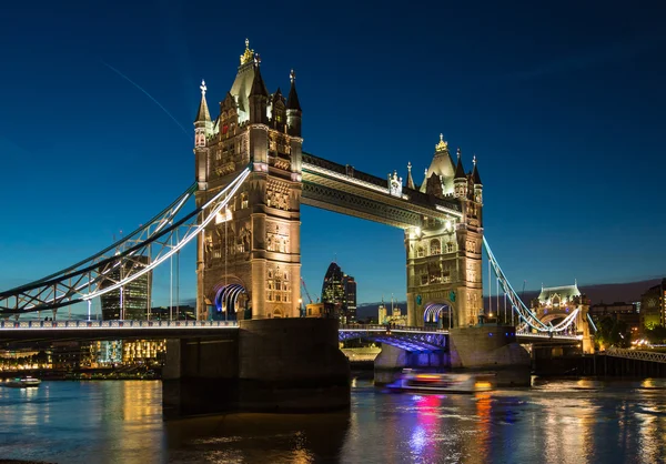 Tower bridge — Fotografie, imagine de stoc