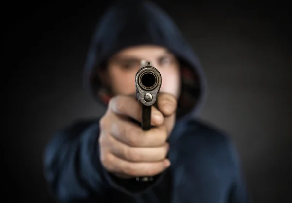 Assassino con pistola — Foto Stock