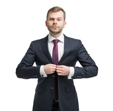 Beyaz arka plan üzerinde duran işadamı