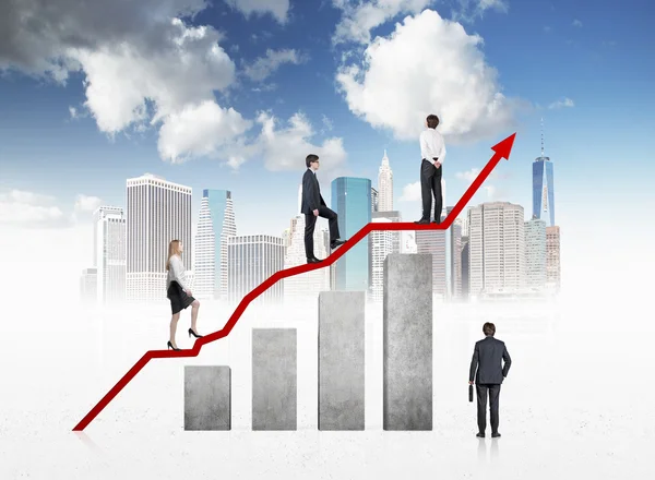 Ett koncept för affärsutveckling. Affärsmän i diagrammet. New York bakgrund. — Stockfoto
