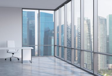Bir işyerinde bir modern köşe panoramik ofisi. Singapur iş bölgesinde. Finansal Danışmanlık Hizmetleri kavramı.