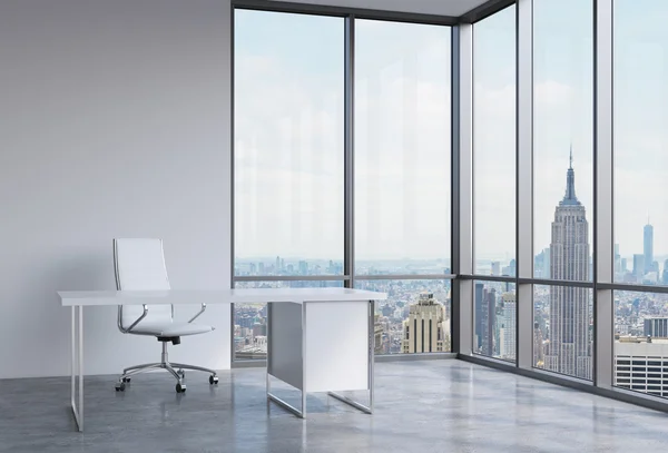 A workplace in a modern corner panoramic office in New York, Manhattan. A white leather chair and a white table. A concept of financial consulting services. 3D rendering. — Zdjęcie stockowe