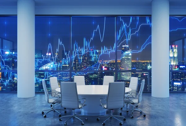 Panoramischer Konferenzraum im modernen Büro, Stadtbild einzelner Wolkenkratzer bei Nacht. Die Finanztabelle ist über dem Stadtbild. weiße Stühle und ein weißer runder Tisch. 3D-Darstellung. — Stockfoto