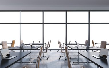 Modern bir panoramik ofis içinde pencere eşiği kopya alanı işyerlerinde. Açık alan. Beyaz masa ve kahverengi deri sandalye. Finansal Danışmanlık Hizmetleri kavramı. 3D render.