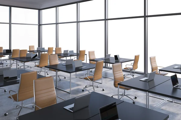 Workplaces in a modern corner panoramic office, copy space in the windows. Open space. Black tables and brown leather chairs. A concept of financial international services. 3D rendering. — Stock fotografie
