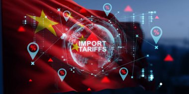 AR-style veri noktaları ve yüzde simgeleriyle çevrili, holografik küreyle Çin bayrağı arka planı ve ithalat tarifeleri metni. Ekonomik konsept. 3B Hazırlama