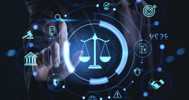 Holografik hukuk ve adalet ile etkileşim içinde olan kişiler, parlak yasal simgeler, gelecekçi dijital tarz, karanlık arka plan, hukuk teknolojisi kavramı