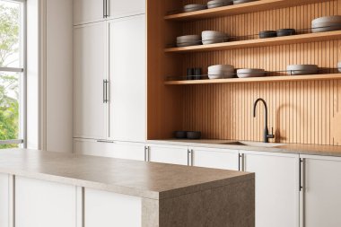 Dikey ahşap arka sıçrama ile modern mutfak, bulaşık takımlarıyla rafları açmak, ve parlak doğal arka planda parlak beyaz dolaplar. 3B Hazırlama