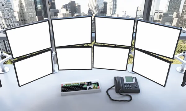 Office with blank monitors, processing data for trading, new yor — Stock Photo, Image